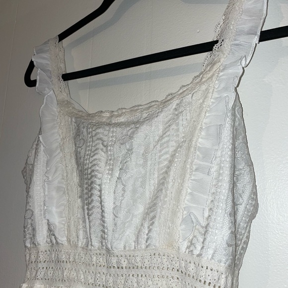 ADORABLE white sundress with tie back and ruffles - Picture 9 of 13